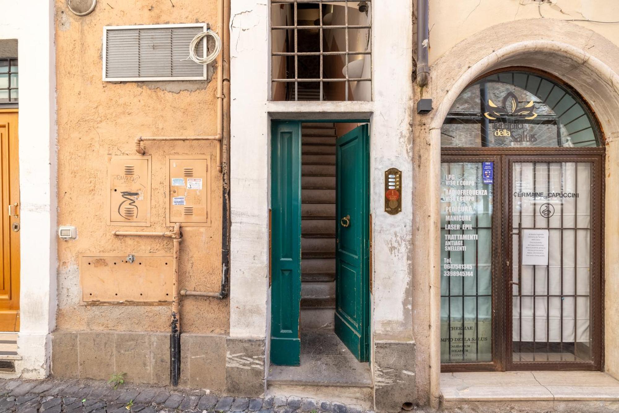 Suite Trevi - Charming Loft Near Trevi Fountain Rom Eksteriør billede